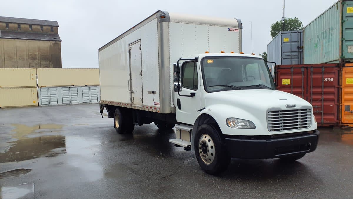 2019 Freightliner/Mercedes M2 106 867074