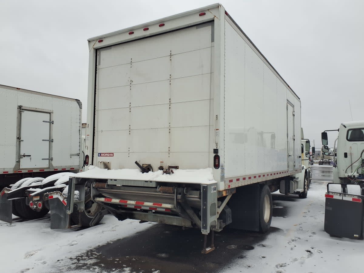 2019 Freightliner/Mercedes M2 106 867083