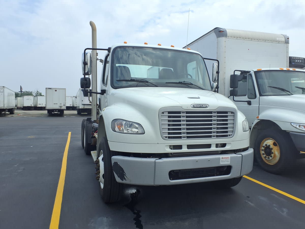 2019 Freightliner M2 106 867112