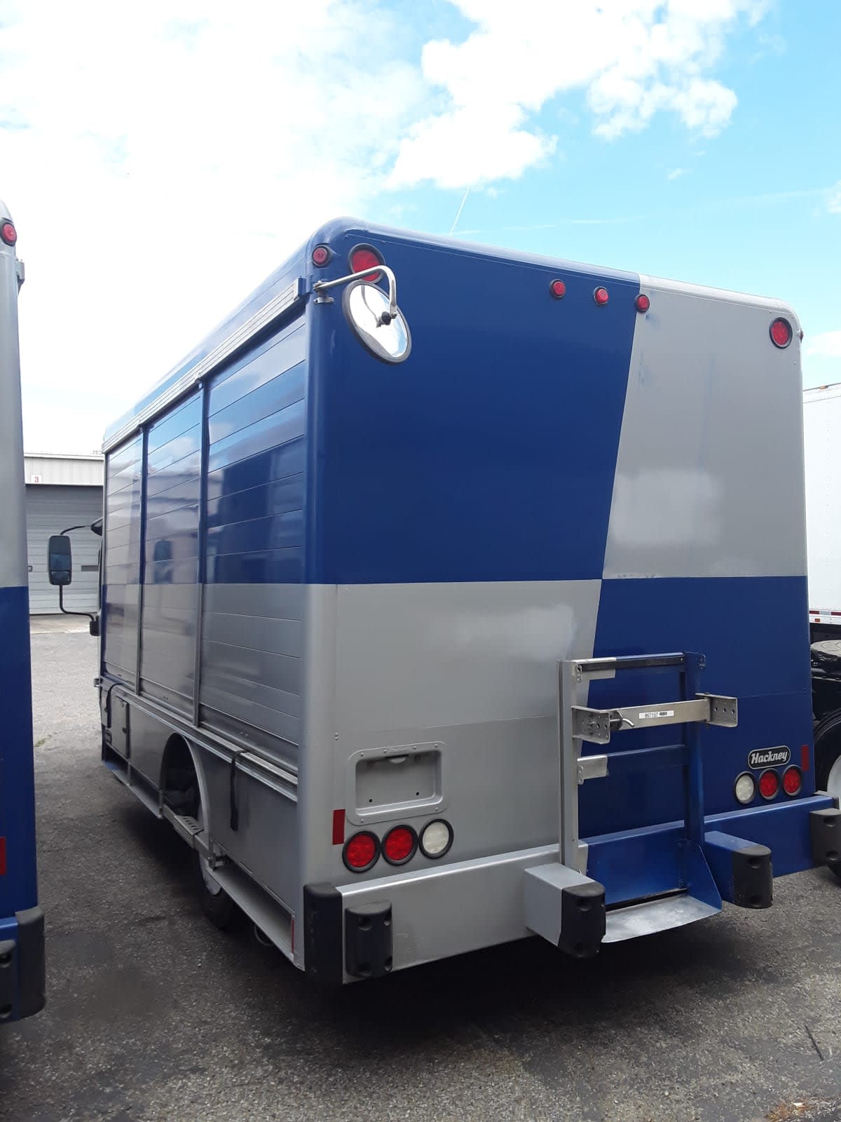 2019 Isuzu NRR 867157