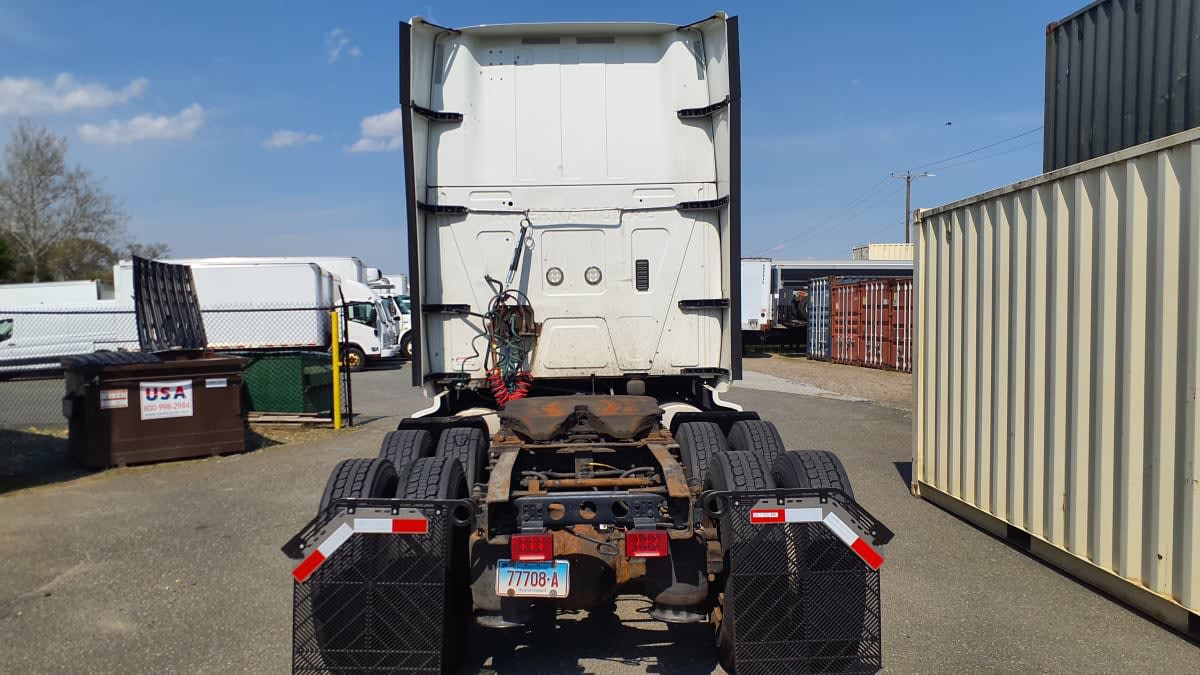 2019 Navistar International LT625 SLPR CAB 867195