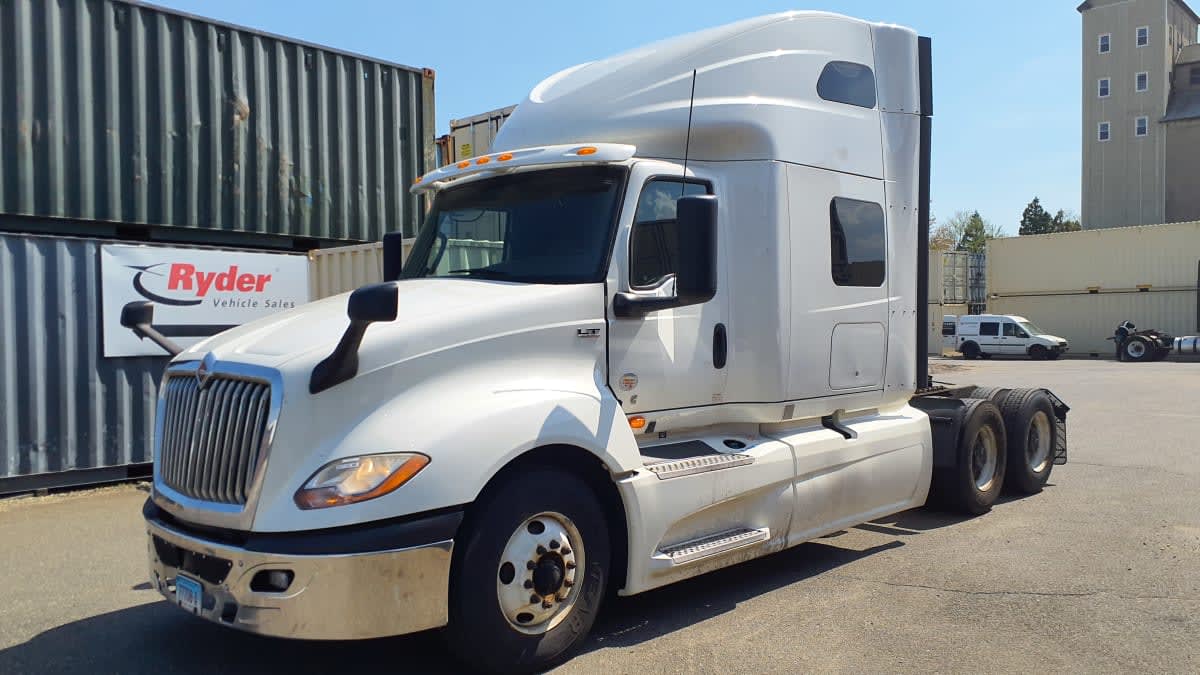 2019 Navistar International LT625 SLPR CAB 867195