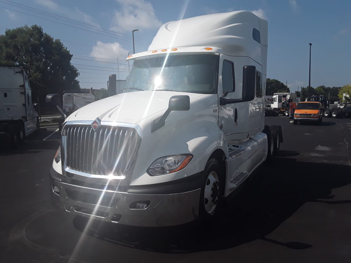 2019 Navistar International LT625 SLPR CAB 867199