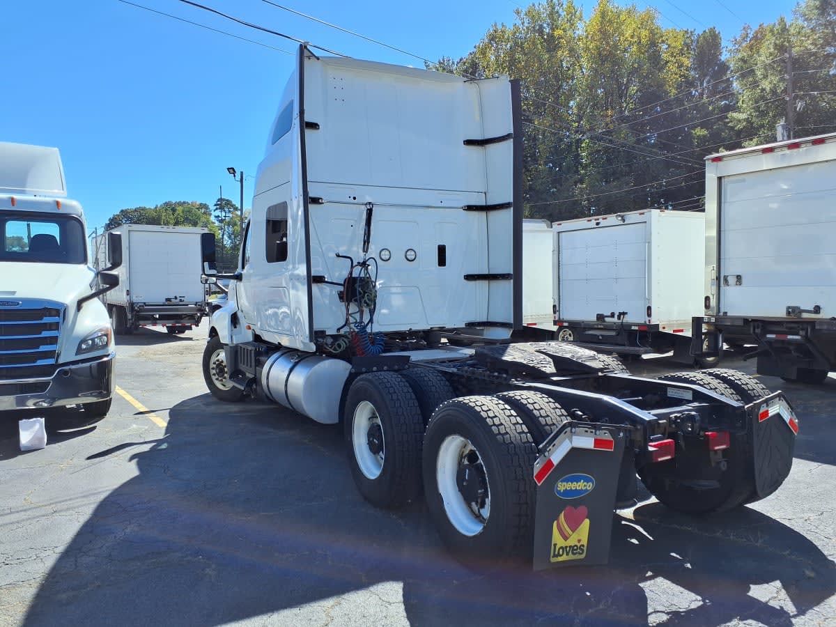 2019 Navistar International LT625 SLPR CAB 867200