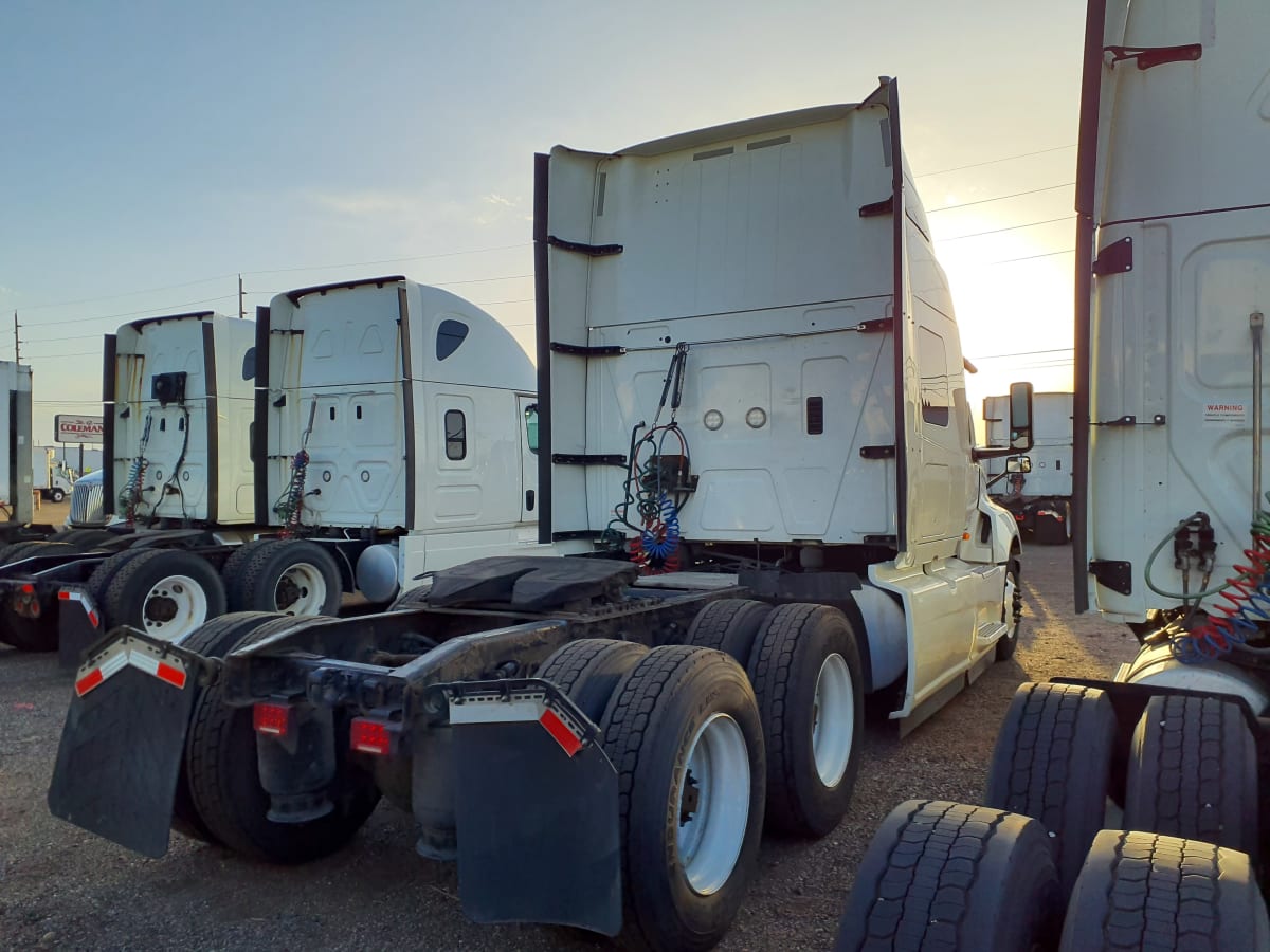 2019 Navistar International LT625 SLPR CAB 867208