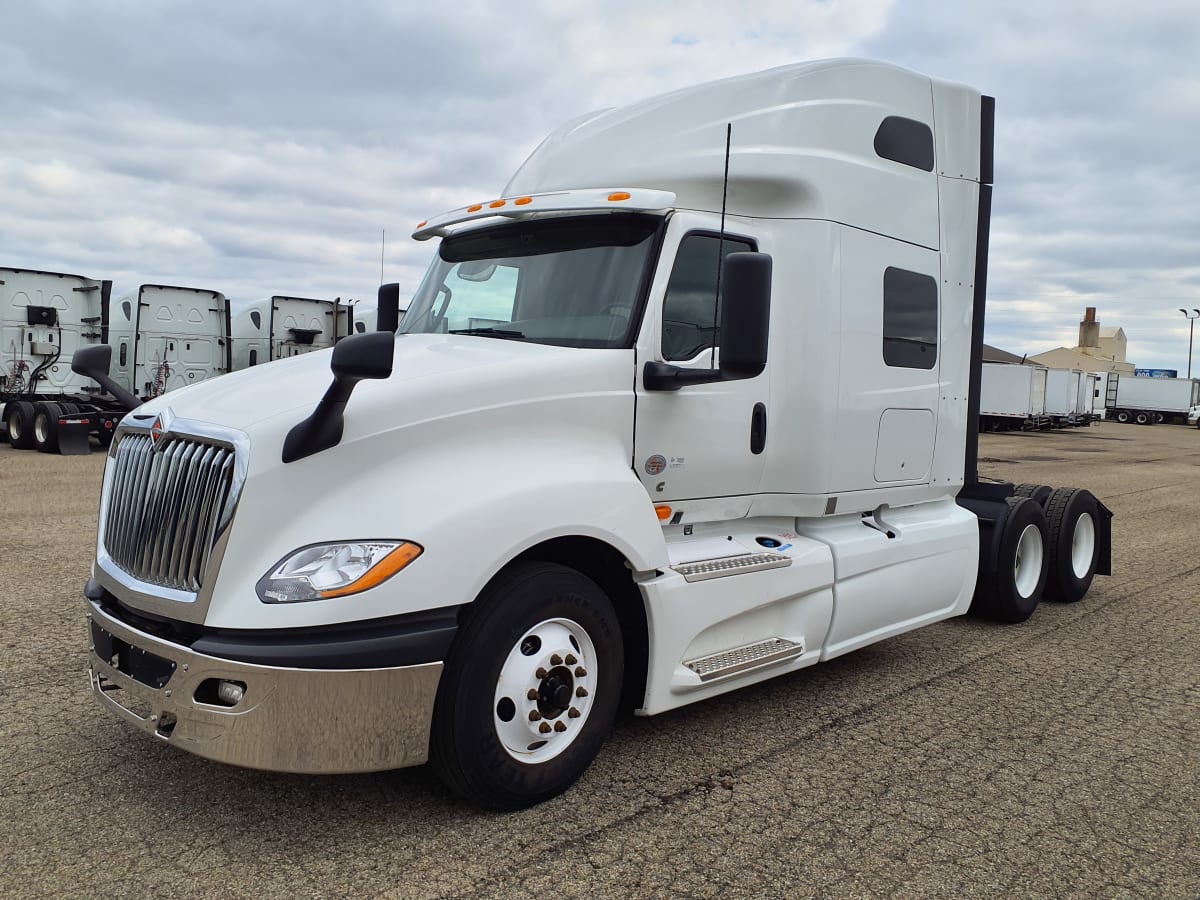 2019 Navistar International LT625 SLPR CAB 867216