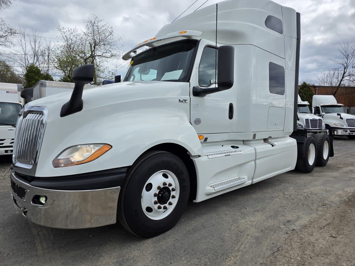 2019 Navistar International LT625 SLPR CAB 867228