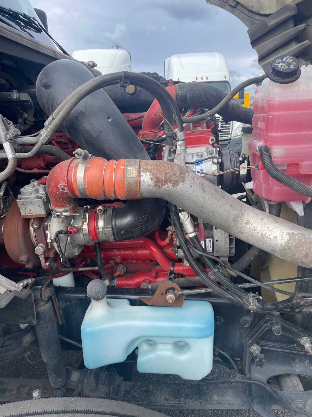 2019 Navistar International LT625 SLPR CAB 867239