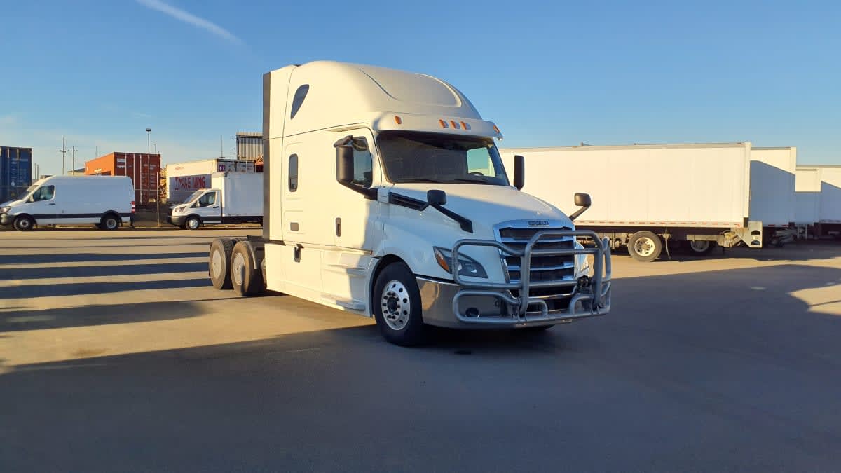 2019 Freightliner Cascadia in Tacoma, WA — photo 3