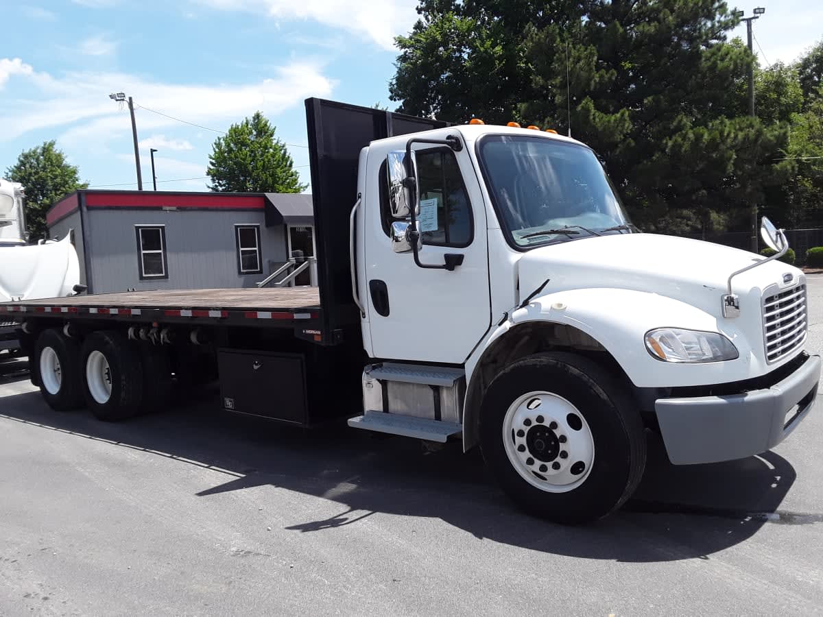 2019 Freightliner/Mercedes M2 106 867305