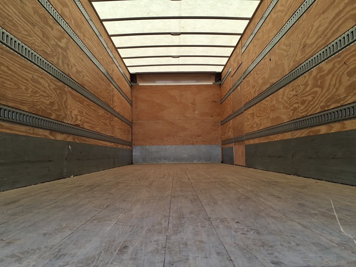 2019 Freightliner M2 106 867313