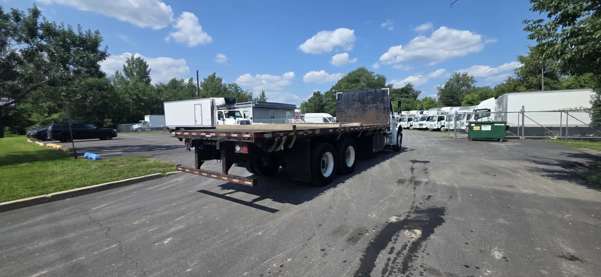 2019 Freightliner M2 106 in Bensalem, PA — photo 4