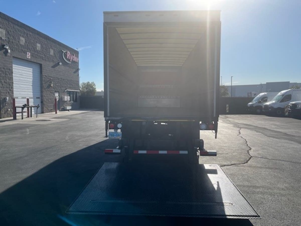 2019 Freightliner M2 106 867377