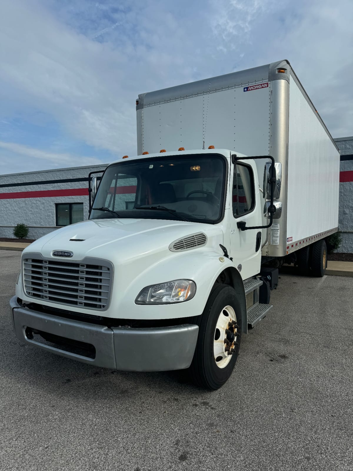 2019 Freightliner/Mercedes M2 106 867382