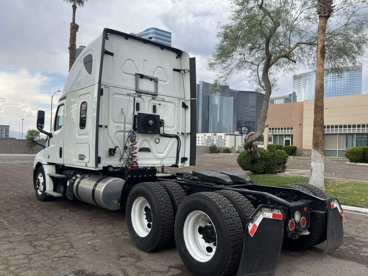 2019 Freightliner/Mercedes NEW CASCADIA PX12664 867439