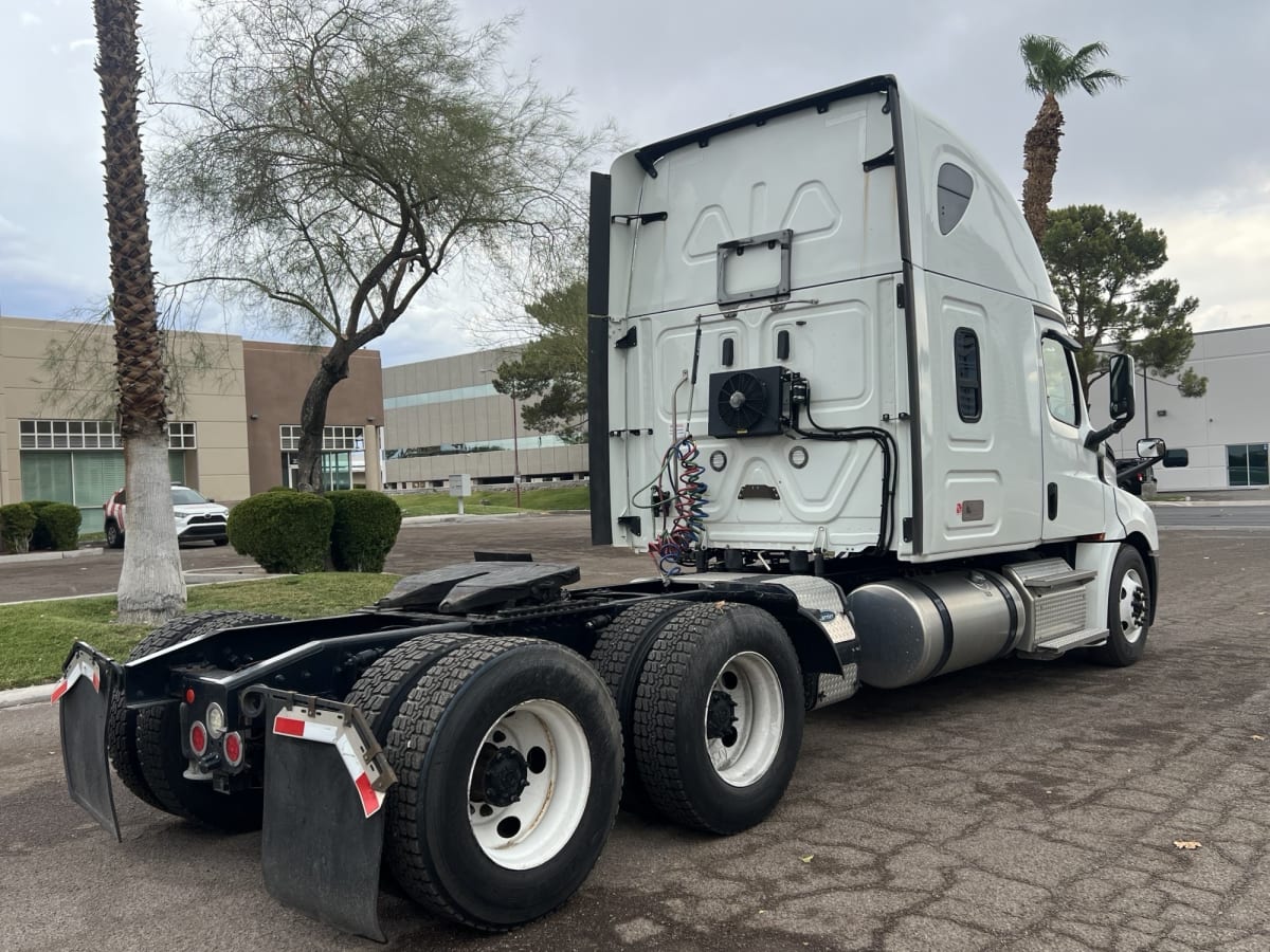 2019 Freightliner/Mercedes NEW CASCADIA PX12664 867439