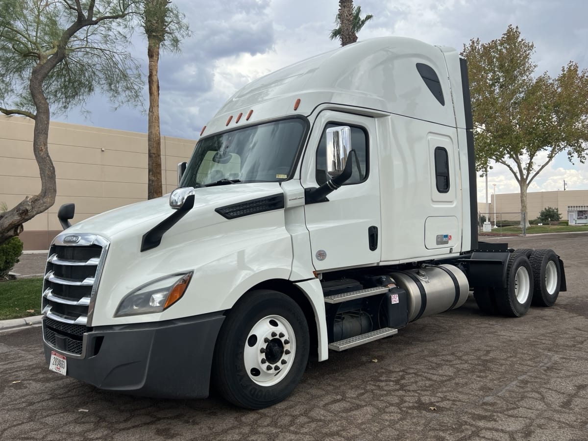 2019 Freightliner/Mercedes NEW CASCADIA PX12664 867439