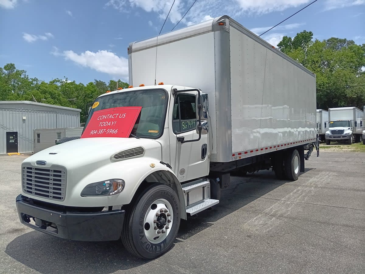 2019 Freightliner M2 106 867494