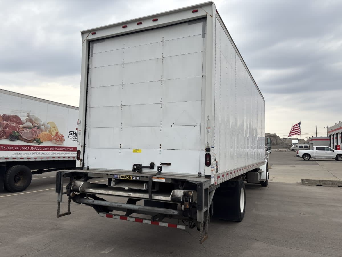 2019 Freightliner/Mercedes M2 106 867495