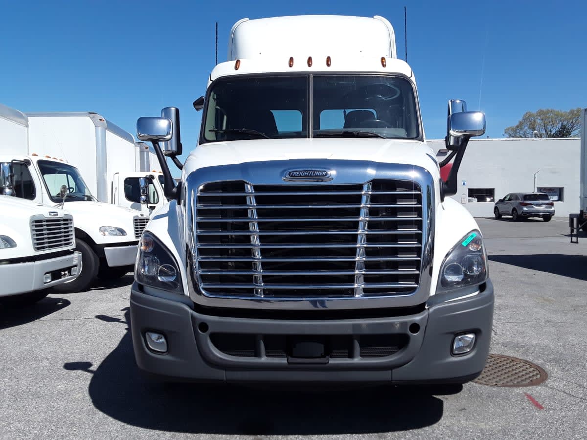 2019 Freightliner/Mercedes CASCADIA 125 867572