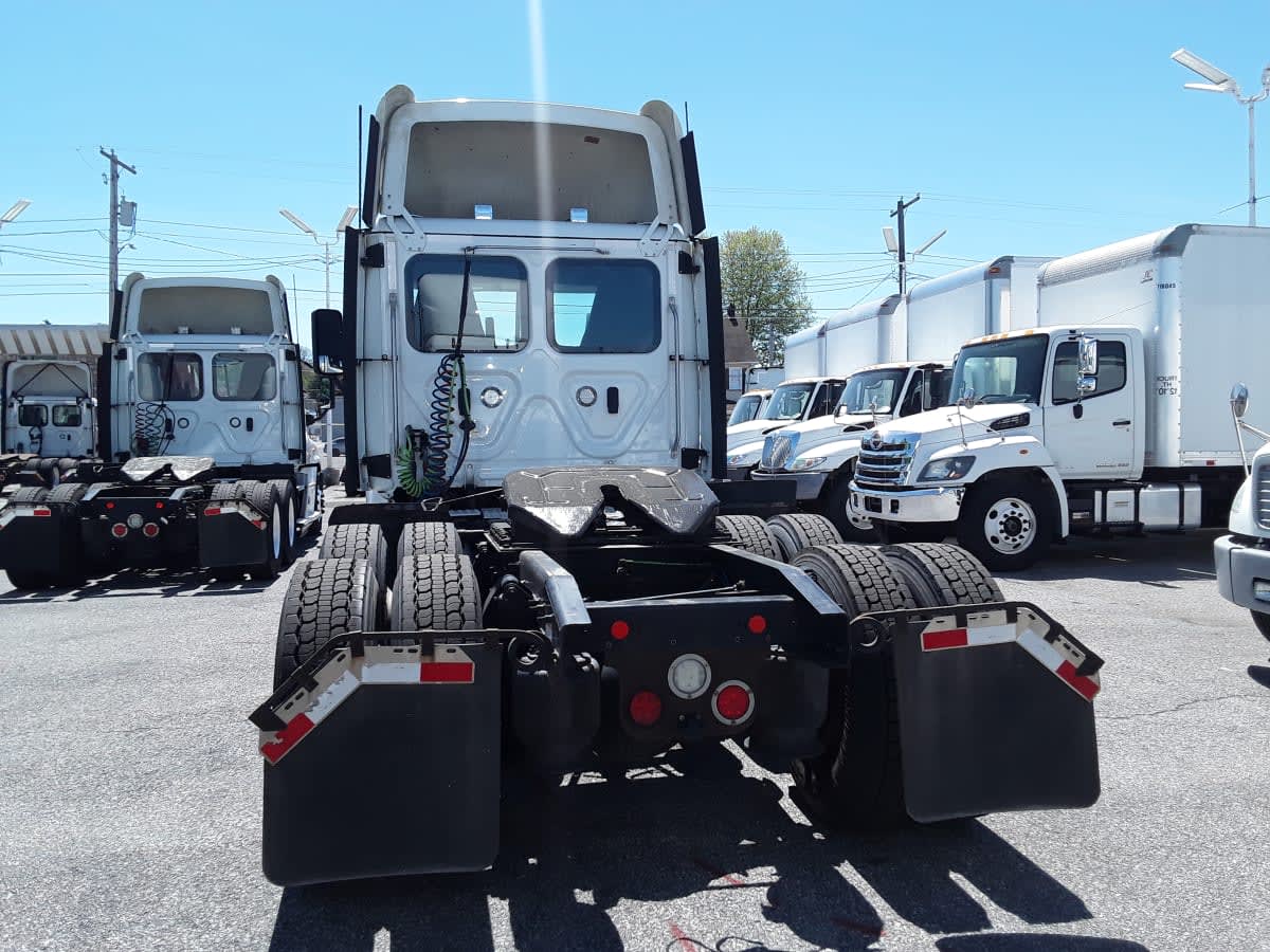 2019 Freightliner/Mercedes CASCADIA 125 867573