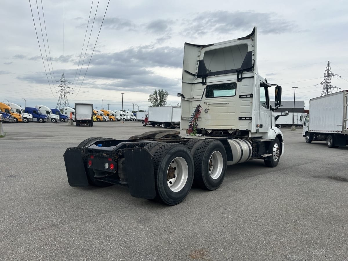 2019 Volvo VNL64T-300 867616