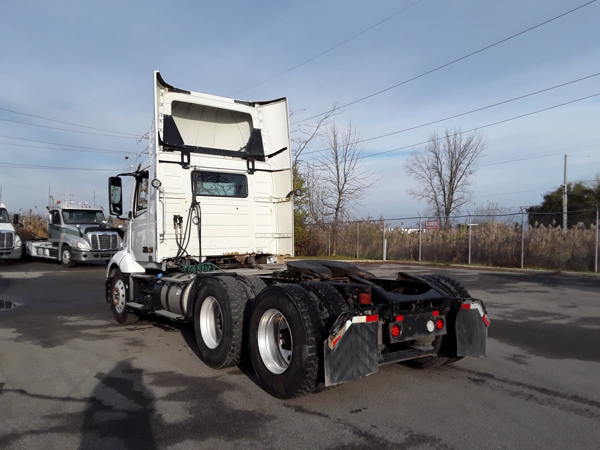 2019 Volvo VNL64T-300 867618