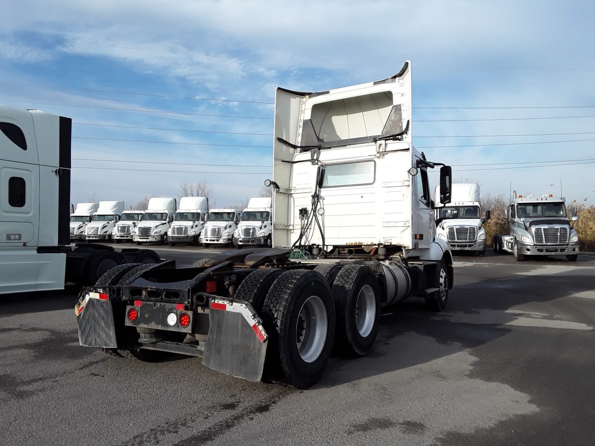 2019 Volvo VNL64T-300 867618