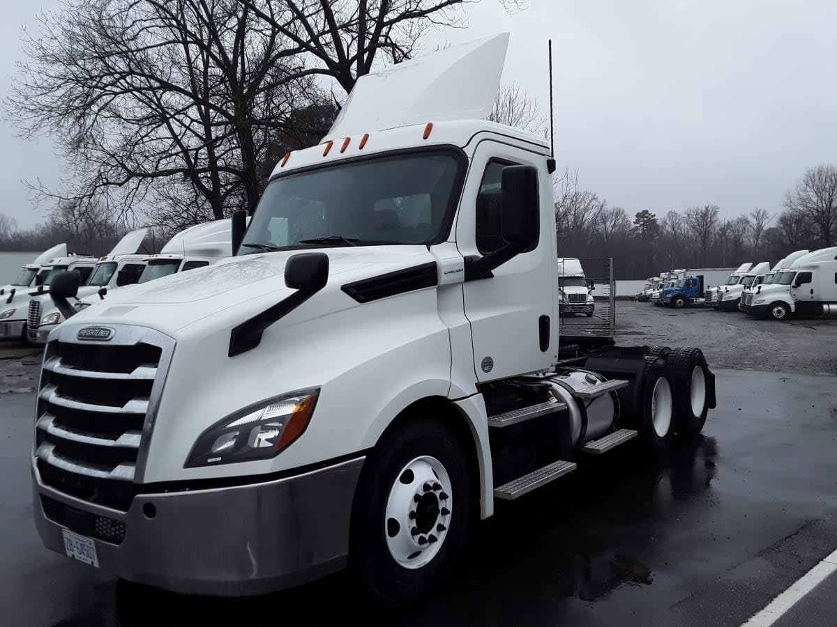 2019 Freightliner - image 1