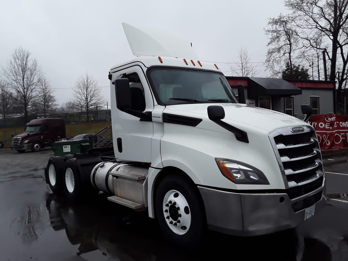 2019 Freightliner - image 3