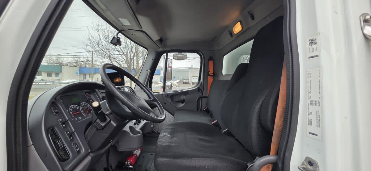 2019 Freightliner/Mercedes M2 106 867647