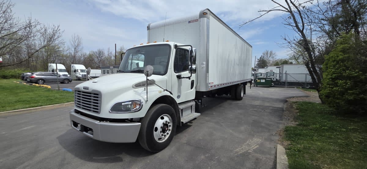 2019 Freightliner/Mercedes M2 106 867648 2019 Freightliner/Mercedes M2 106 867648