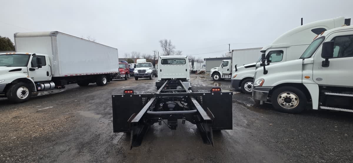 2019 Freightliner/Mercedes M2 106 867649