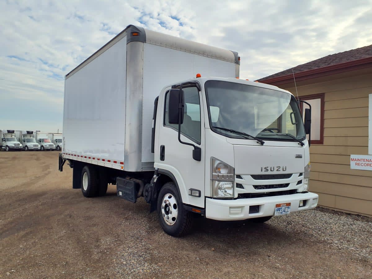 2019 Isuzu NPR - image 3