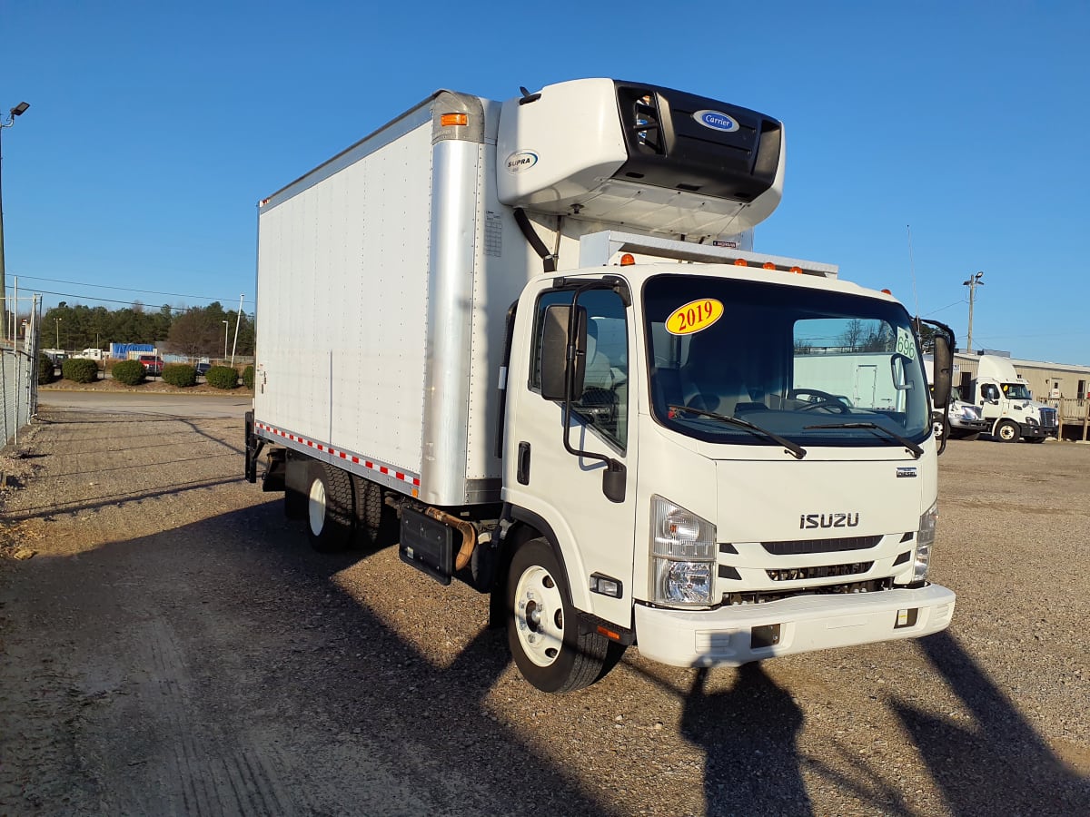 2019 Isuzu NPR 867751