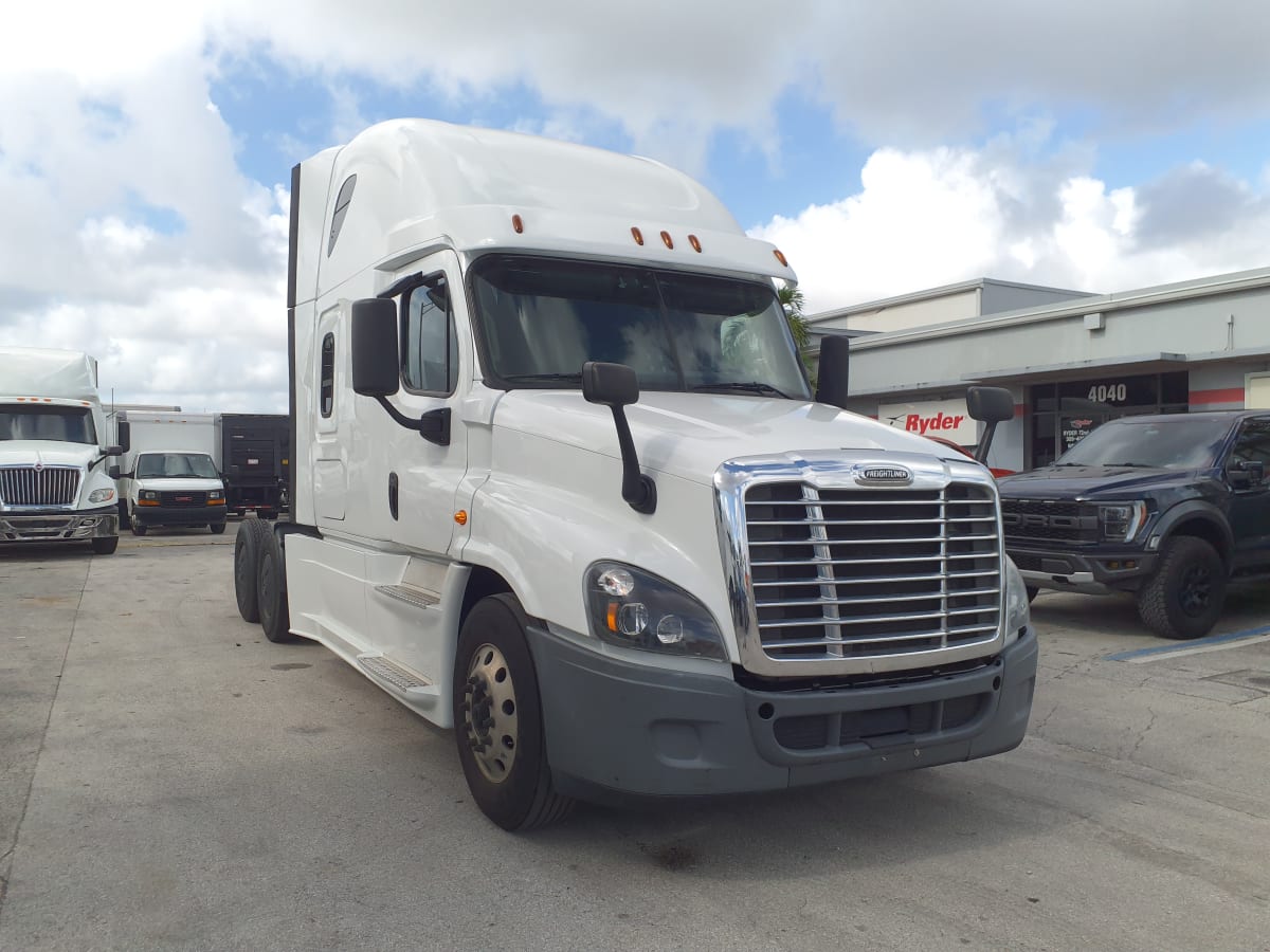 2019 Freightliner/Mercedes CASCADIA 125 867918