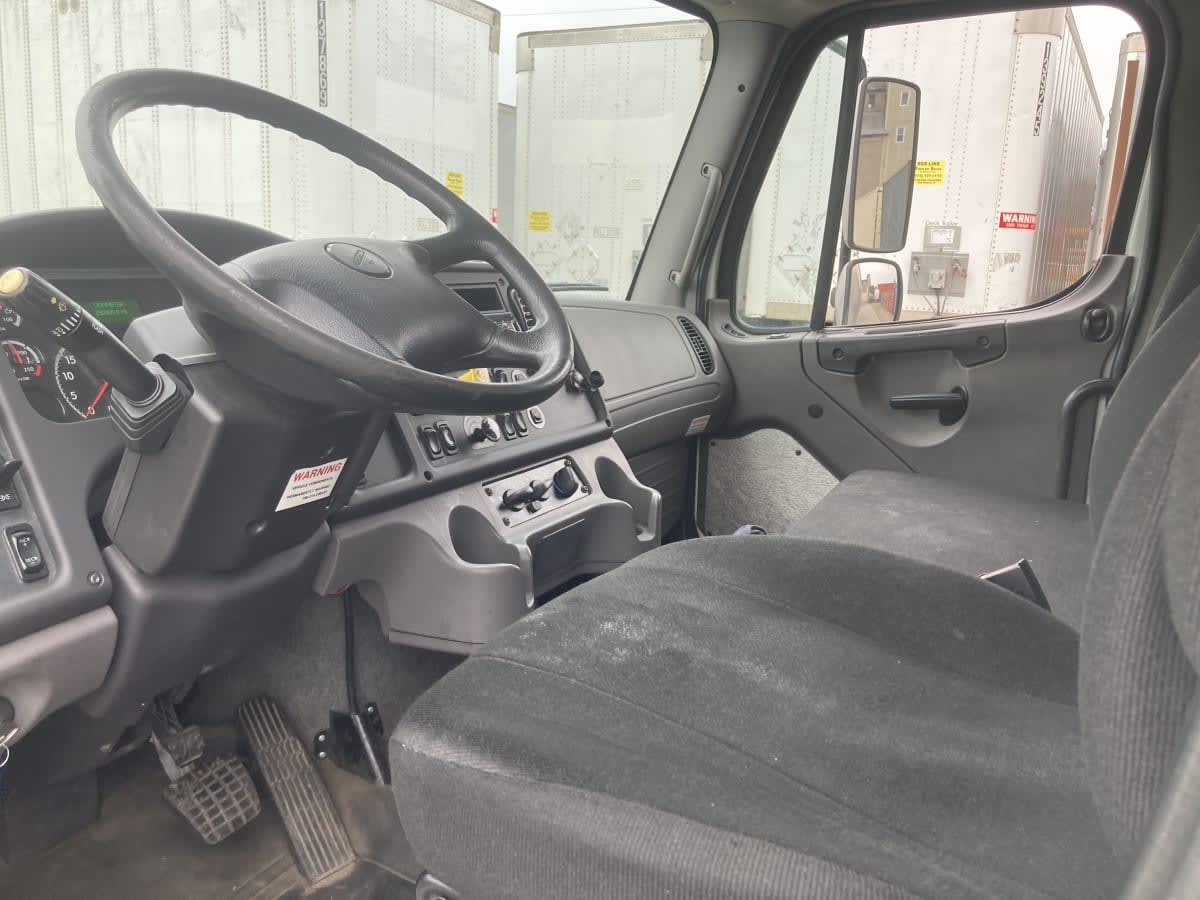 2019 Freightliner/Mercedes M2 106 867949