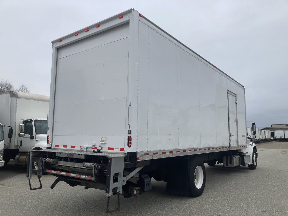 2019 Freightliner/Mercedes M2 106 867949