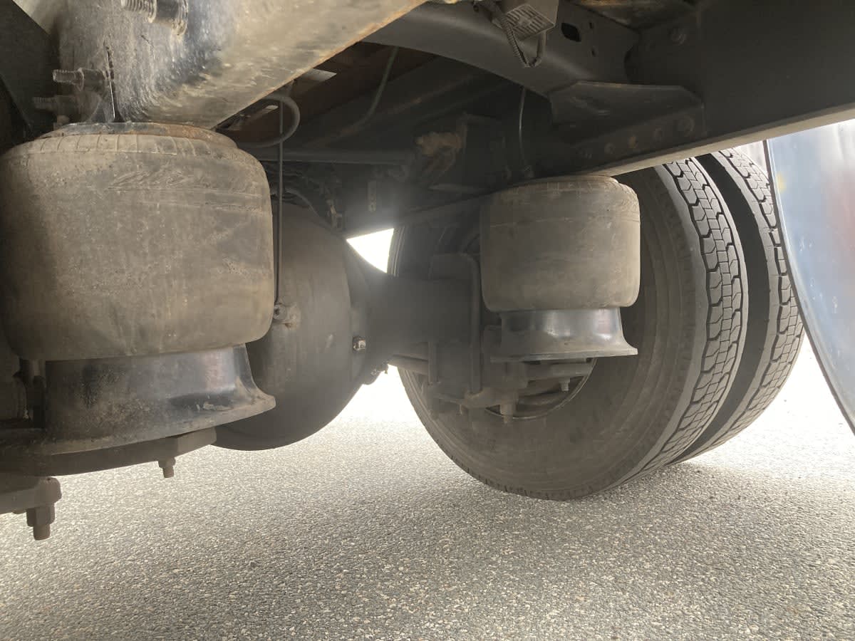 2019 Freightliner/Mercedes M2 106 867949