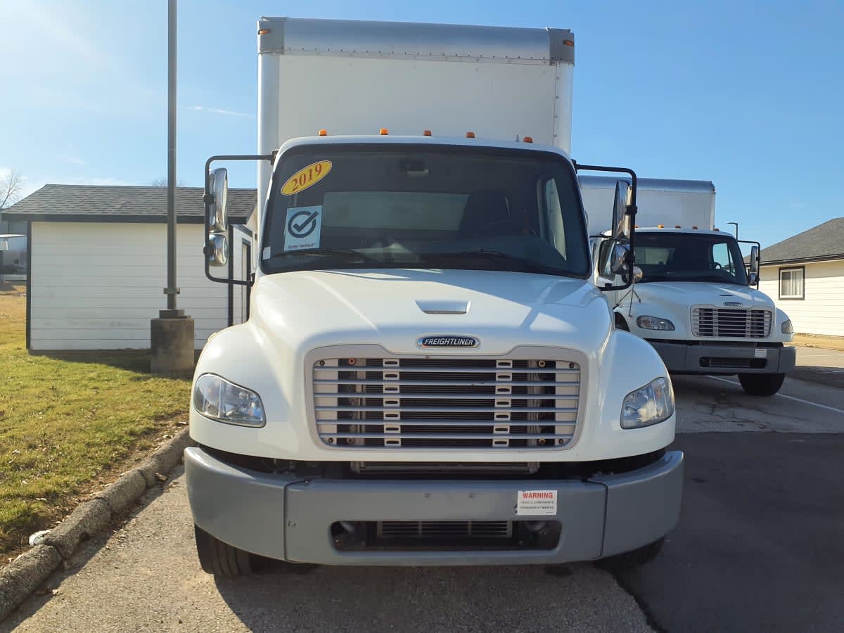 2019 Freightliner/Mercedes M2 106 867996