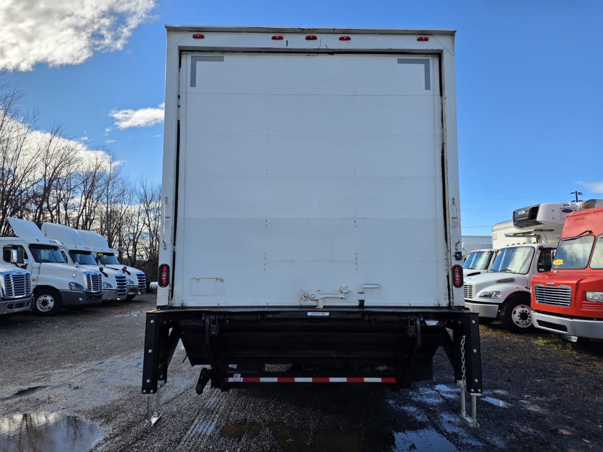 2019 Freightliner/Mercedes M2 106 868000