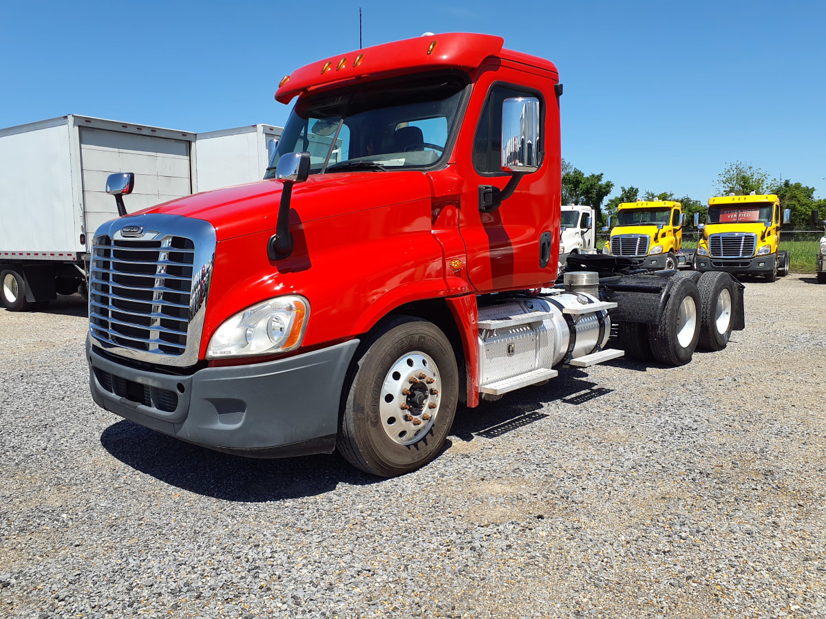 2019 Freightliner/Mercedes CASCADIA 125 868026