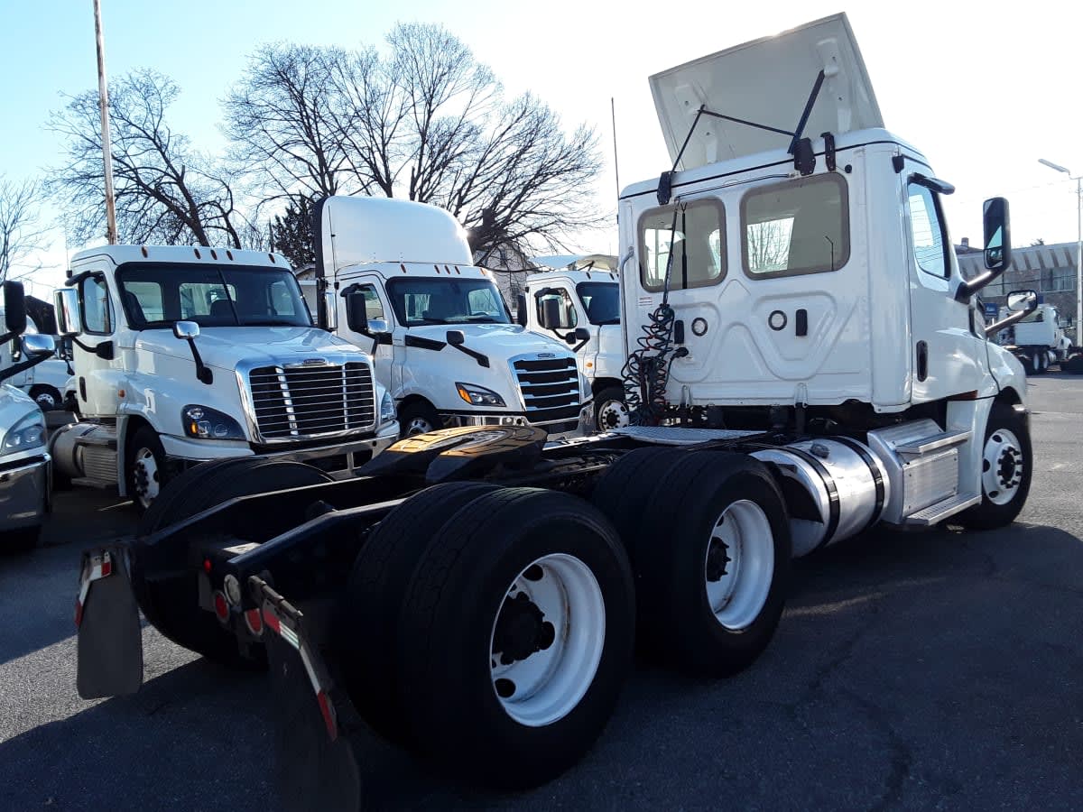 2019 Freightliner/Mercedes NEW CASCADIA PX12664 868161