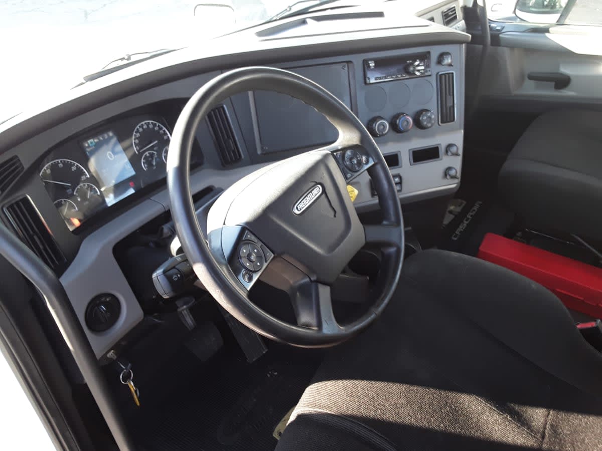 2019 Freightliner/Mercedes NEW CASCADIA PX12664 868162