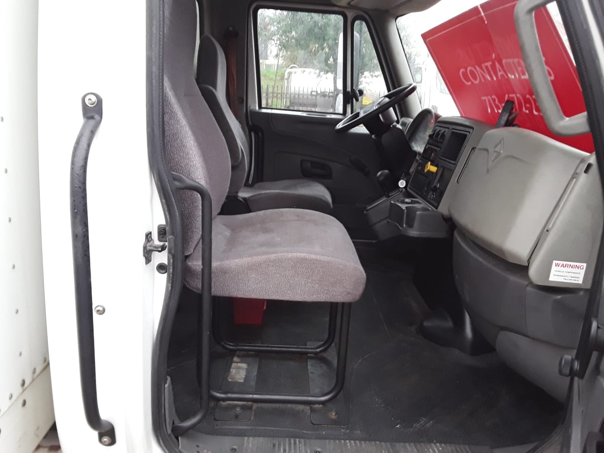 2019 Navistar International 4300 LP 868174