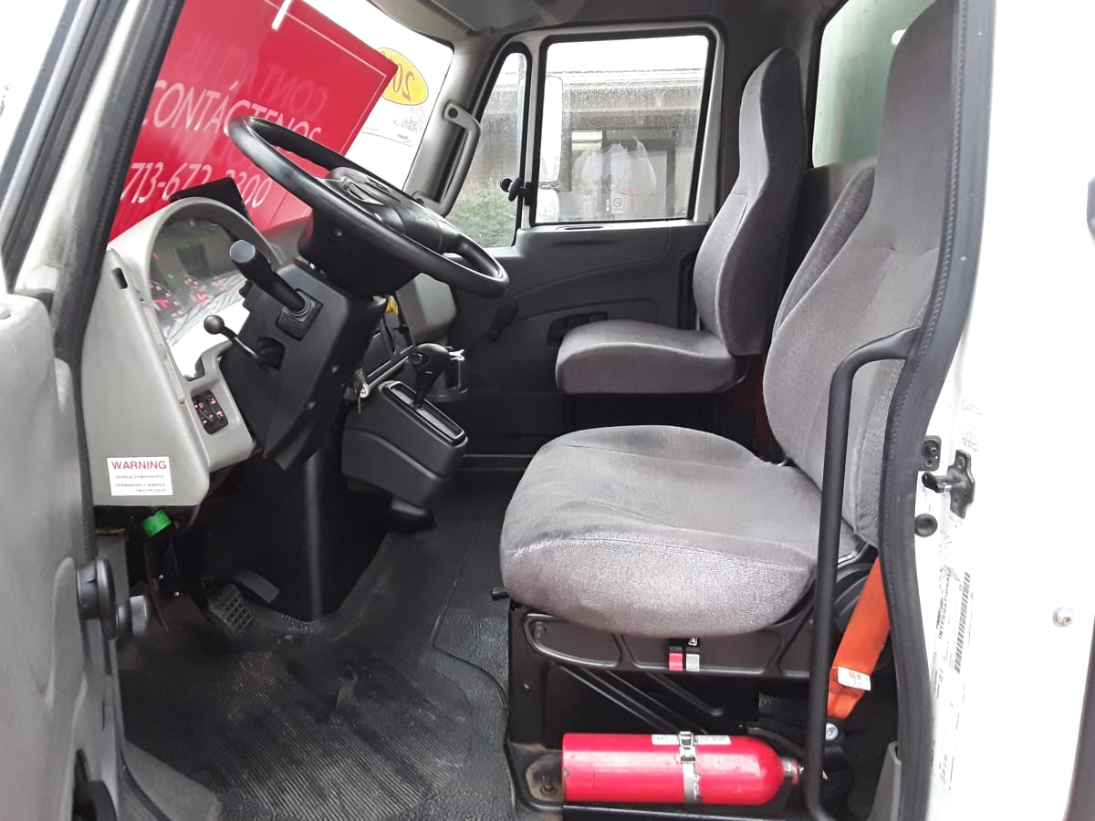 2019 Navistar International 4300 LP 868174