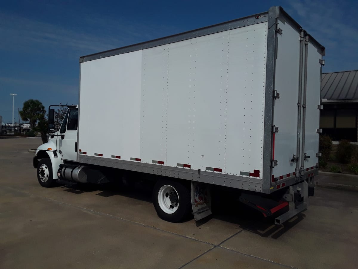 2019 Navistar International 4300 LP 868175