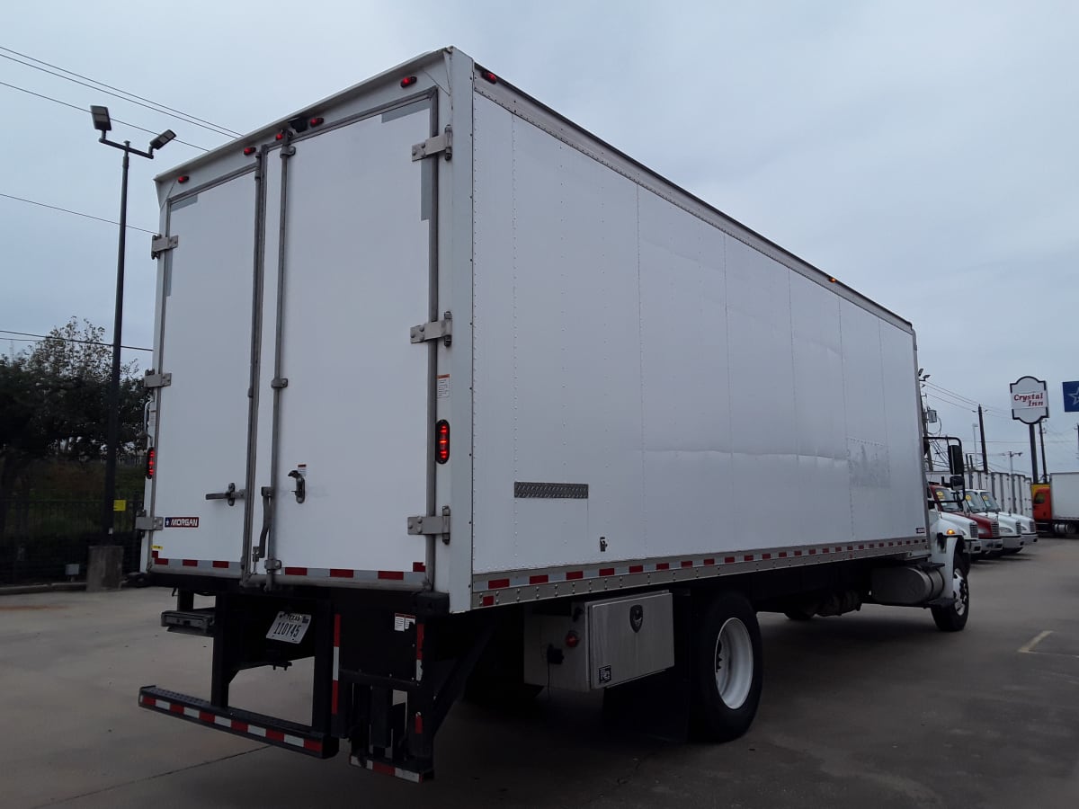 2019 Navistar International 4300 868176