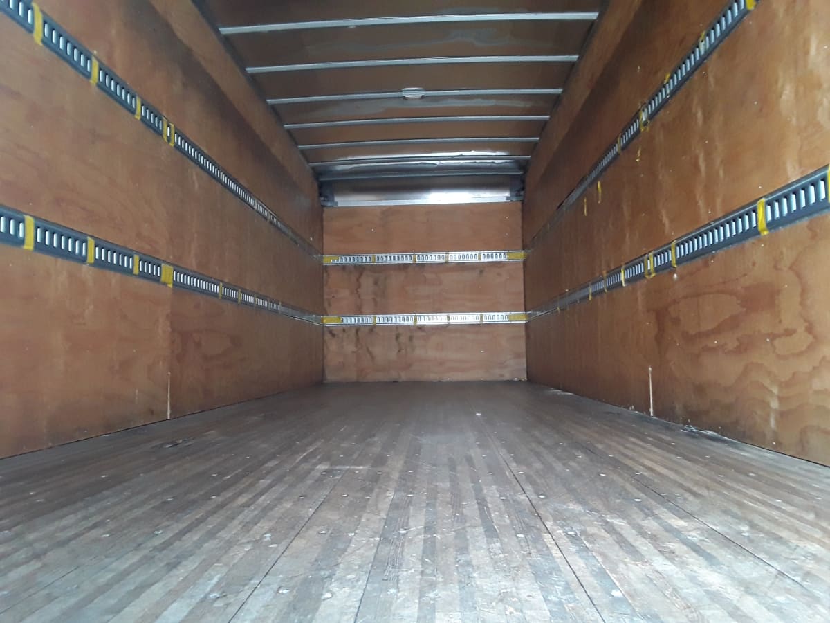 2019 Navistar International 4300 868176