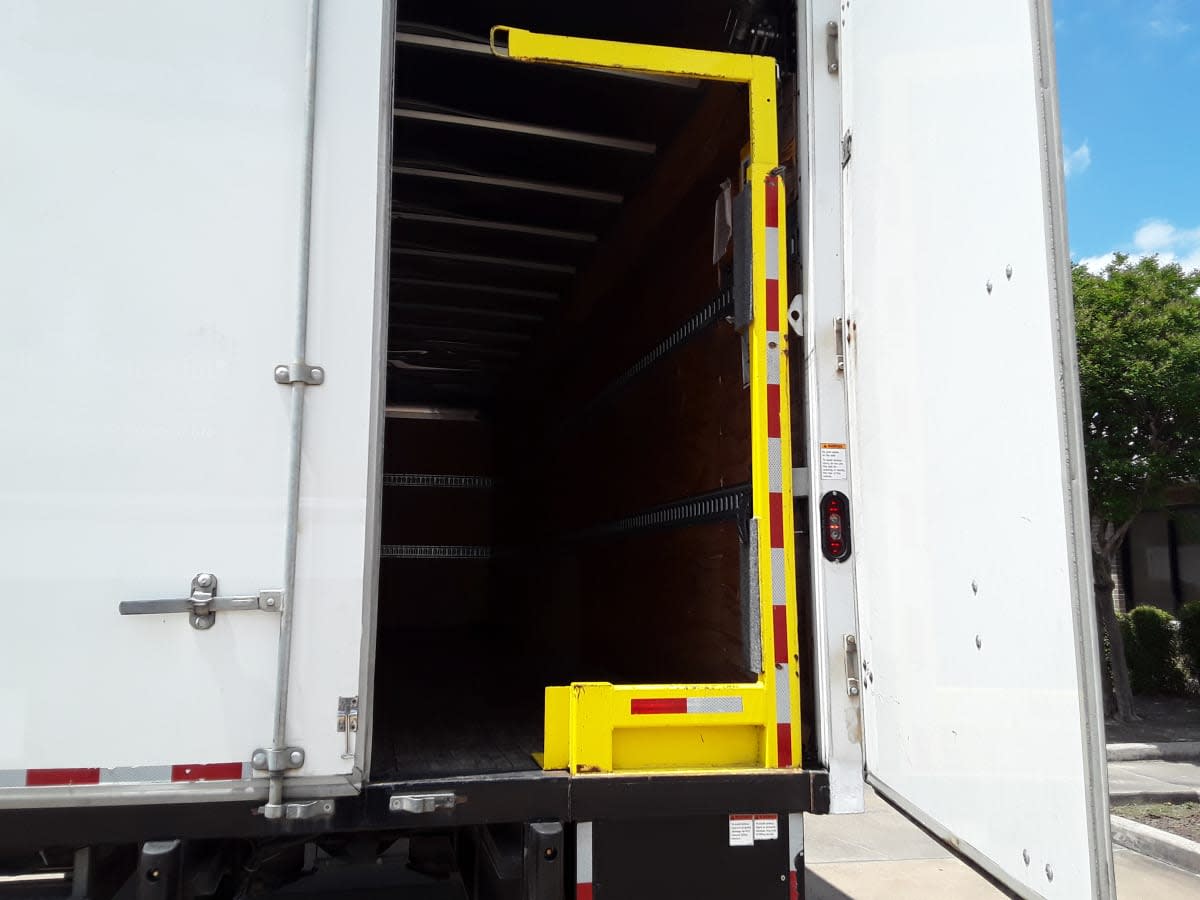 2019 Navistar International 4300 868177